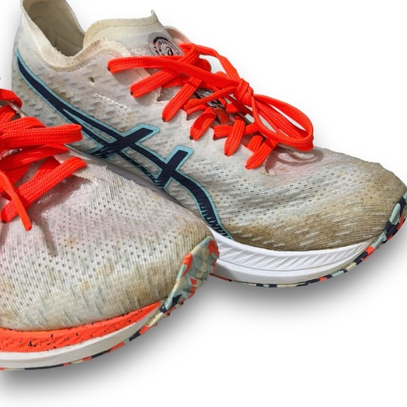 Asics Women's Magic Speed Celebration of Sport Pack Running Shoe F920421 Size 8 - Picture 2 of 9